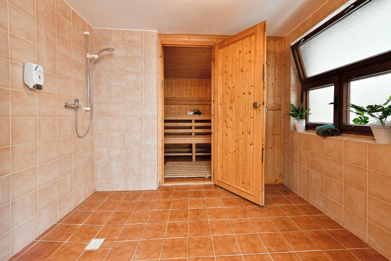 Klucenice Apartmany Orlik מראה חיצוני תמונה