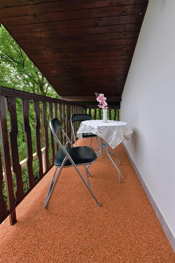 Klucenice Apartmany Orlik מראה חיצוני תמונה